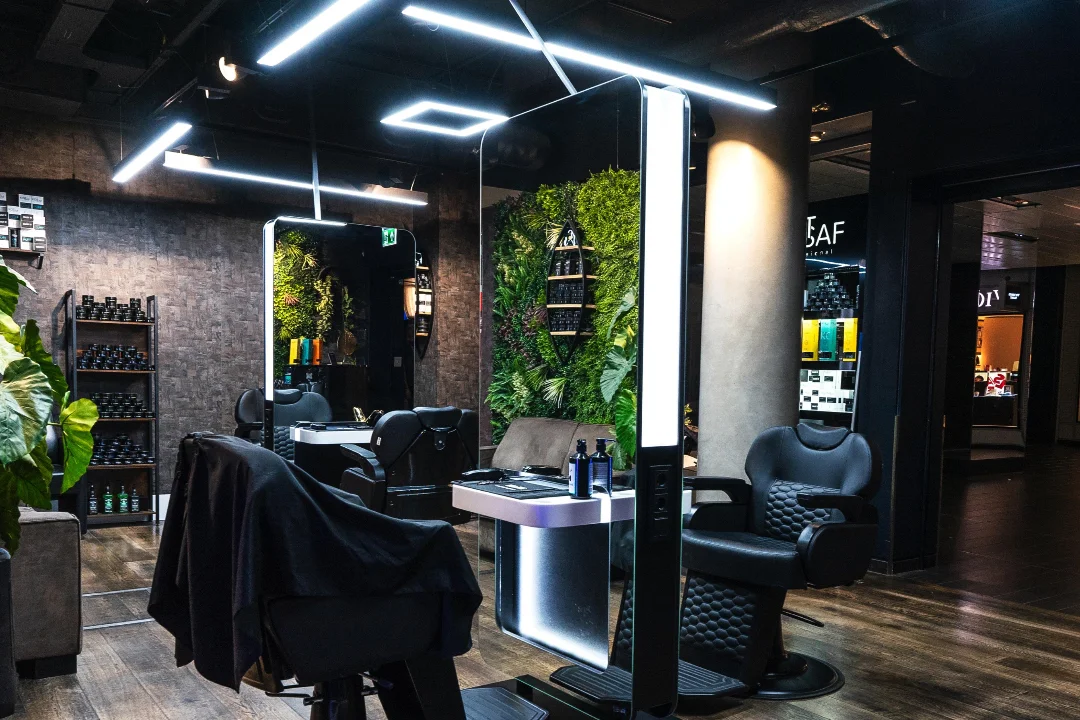 City Center Barbershop: Destinasi Grooming Pria Modern di Jantung Kota